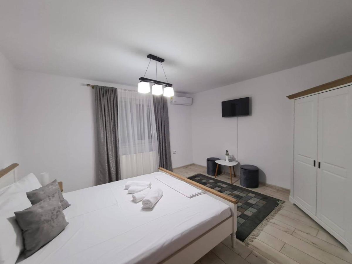 Casa Luca Otel Moldova Noua Dış mekan fotoğraf