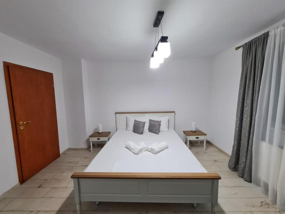 Casa Luca Otel Moldova Noua Dış mekan fotoğraf
