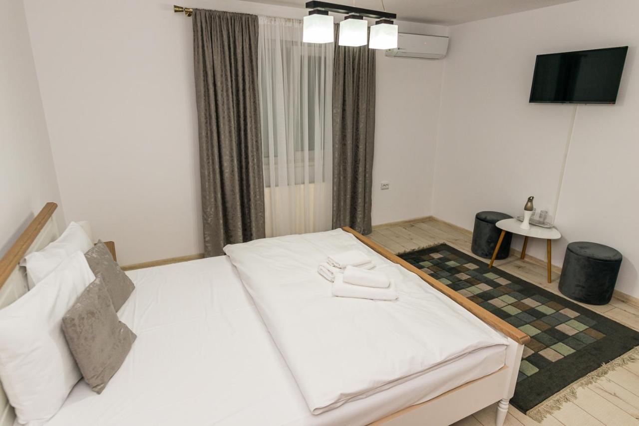 Casa Luca Otel Moldova Noua Dış mekan fotoğraf