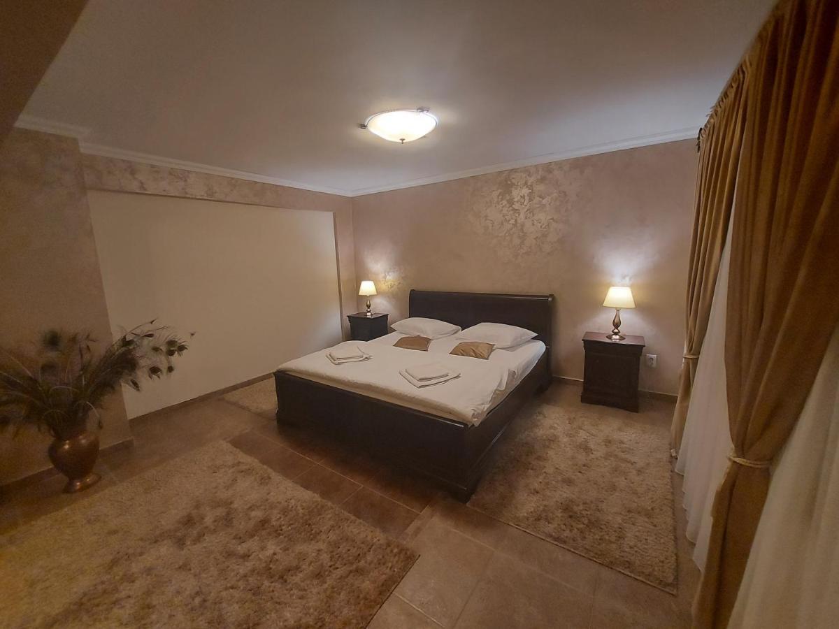 Casa Luca Otel Moldova Noua Dış mekan fotoğraf
