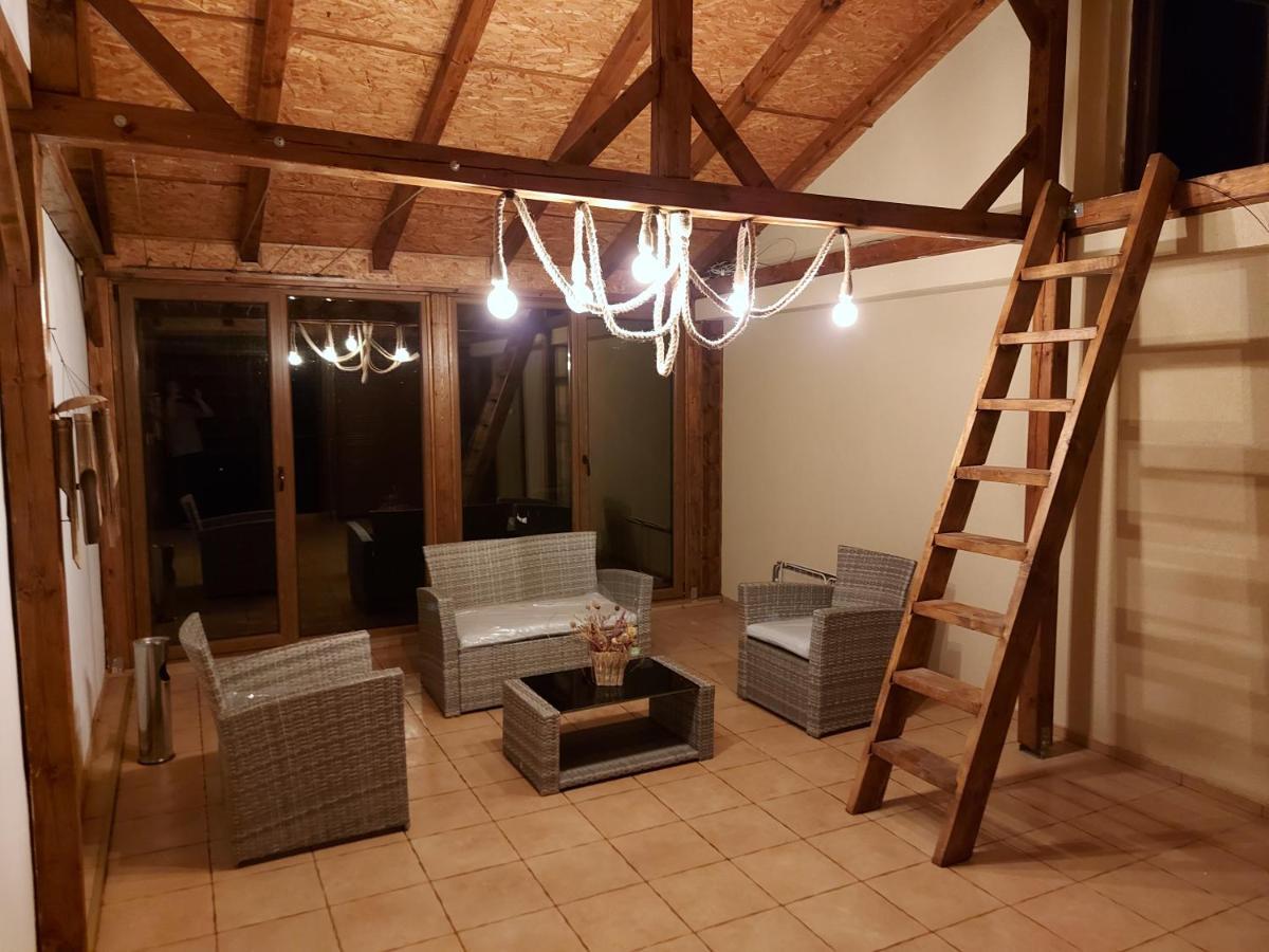 Casa Luca Otel Moldova Noua Dış mekan fotoğraf